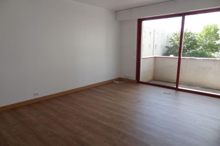 Location Appartement 2 pièces 30m² RODEZ 12000 - Photo 3