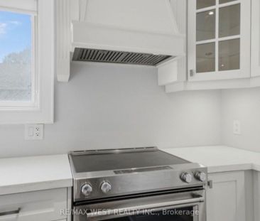 For Lease - 56 Seaton Drive Unit# Main, Aurora, Ontario - Photo 1