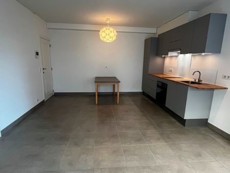 Tof appartement met 1 slaapkamer in hartje Kortrijk ! - Photo 3