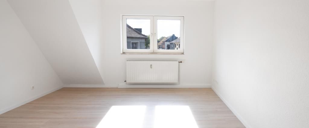 Ihre neue 2 Zimmer Wohnung mit Wohnküche! - Foto 1