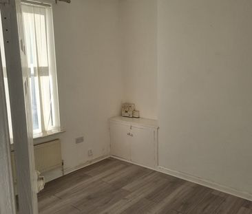 2 Bed Terraced House, Stanton Street, M11 - Photo 5