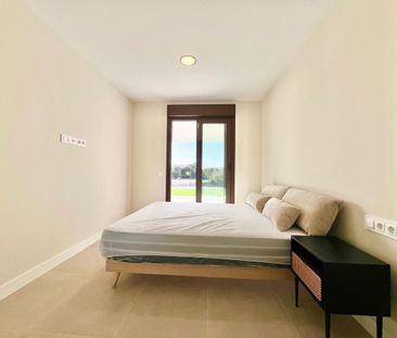 Planta baja de alquiler en Centro - Photo 6