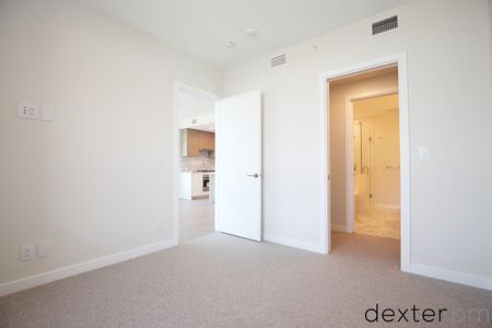 2186 Gilmore Ave #705 - Photo 4