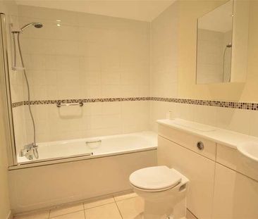 High Street, Slough, SL1 - Photo 5