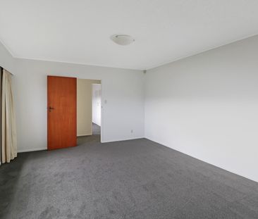 Lovely Two Bedroom in Community Village. - Photo 6