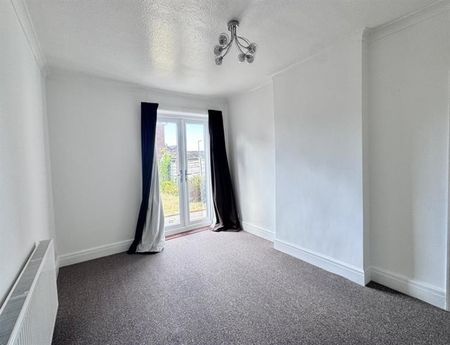 2 Bedroom Terraced To Let - Photo 3