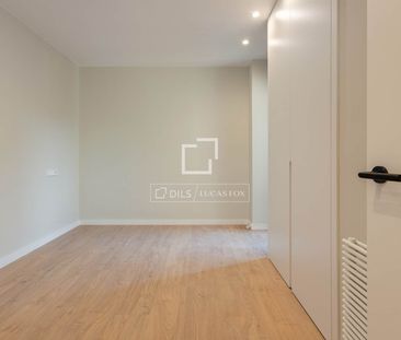 Excellent 4 Bedroom apartment for rent in Turó Park, Barcelona - Photo 6