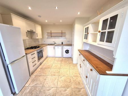 2 bedroom apartment to rent - Photo 5