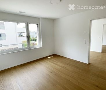 Moderne schöne 3.5 Zimmer Wohnung in Langwiesen mit Balkon ZH - Photo 4