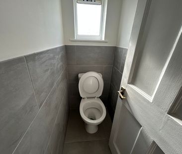 3 Bed End Terrace, Giffard Road, N18 - Photo 2