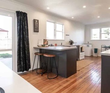 Raureka 3 Bedroom - Photo 2