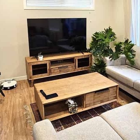 Sunny Modern 3-Bedroom Townhouse in Central Karori - Photo 1
