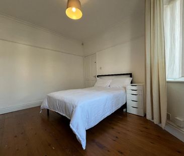 4 bedroom semi-detached house to rent - Photo 6