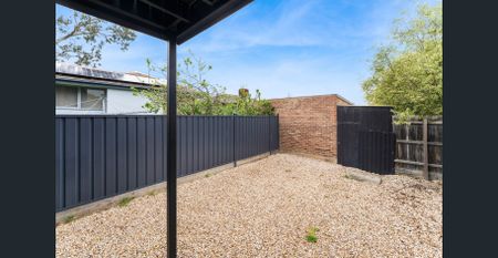 GROUND FLOOR ROOMS FOR RENT – Brand New Spacious Rooming House! Private Room with Cozy Communal Spaces! - Photo 5