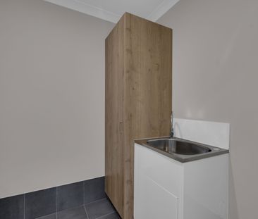 Three Bedroom Home Available in Baldivis - Photo 5