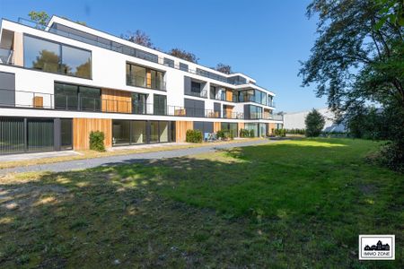 Luxues energiezuinig ruim appartement met terras met uitzicht op de natuur. - Photo 3