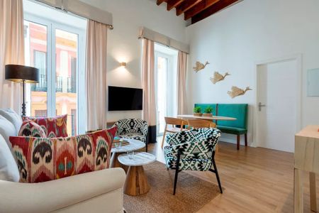 Calle Zaragoza, Sevilla, Andalusia 41001 - Photo 3