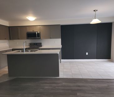 For Lease - 2 Utter Place, Hamilton, Ontario - Photo 2