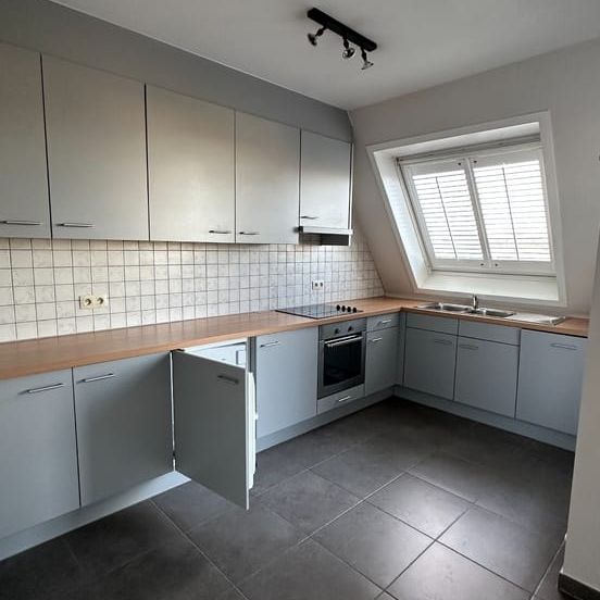 Appartement te huur - Foto 1