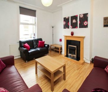 Glebe Avenue (Room 1), Kirkstall, Leeds - Photo 3