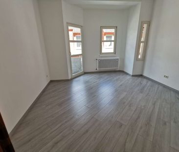 KL - Nähe Mall, 3 ZKB, Einbauküche, Balkon - Photo 1