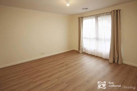 Beautifully Presented, Recently Renovated Unit - Photo 5