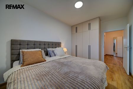 Pronájem bytu 3+kk v osobním vlastnictví 68 m², Nymburk - Photo 4
