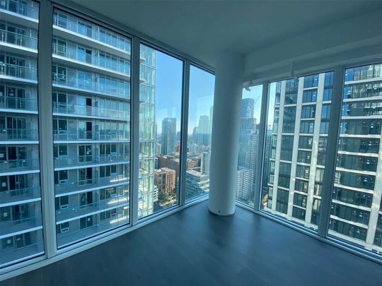 For Lease - 99 Broadway Avenue Unit# 3209, Toronto, Ontario - Photo 1