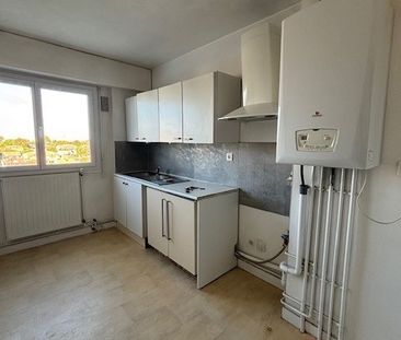 Location Appartement 5 pièces 98m² BORDEAUX 33200 - Photo 2