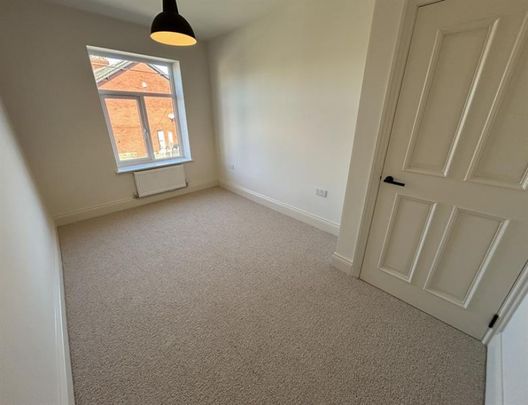 2 Bedroom Apartment To Let - Photo 1
