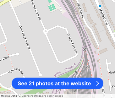 Grange Crescent, Chigwell - Photo 1