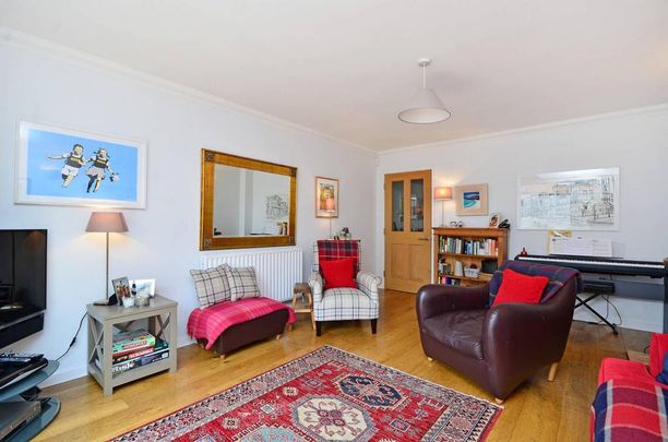 4 bedroom house to rent - Photo 1