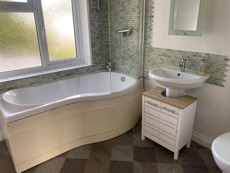 Stanway Grove, Kingstanding, Birmingham, B44 - Photo 4