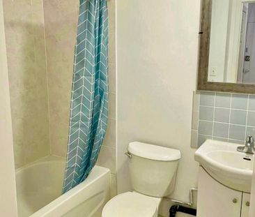 For Lease - 1344 Queen Street Unit# #a, Toronto, Ontario - Photo 3