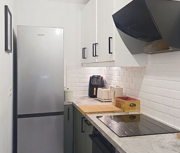 Location Appartement 3 pièces 66m² - Photo 3