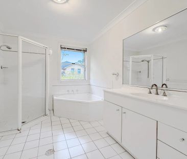 1 Governors Way, Oatlands. - Photo 2