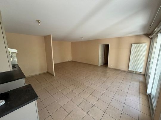 Location Appartement 3 pièces 72m² LA MOTTE SERVOLEX 73290 - Photo 1