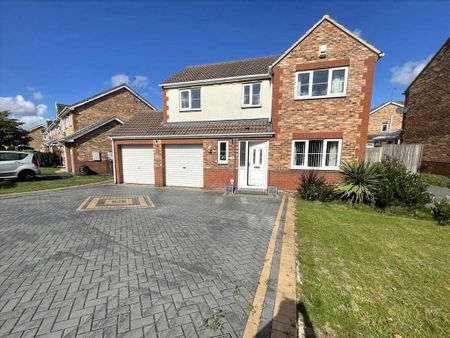4 bedroom detached house to rent - Photo 5