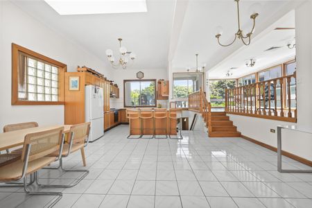 5 Stanley Street, Queens Park NSW 2022 - House For Rent | Domain - Photo 2