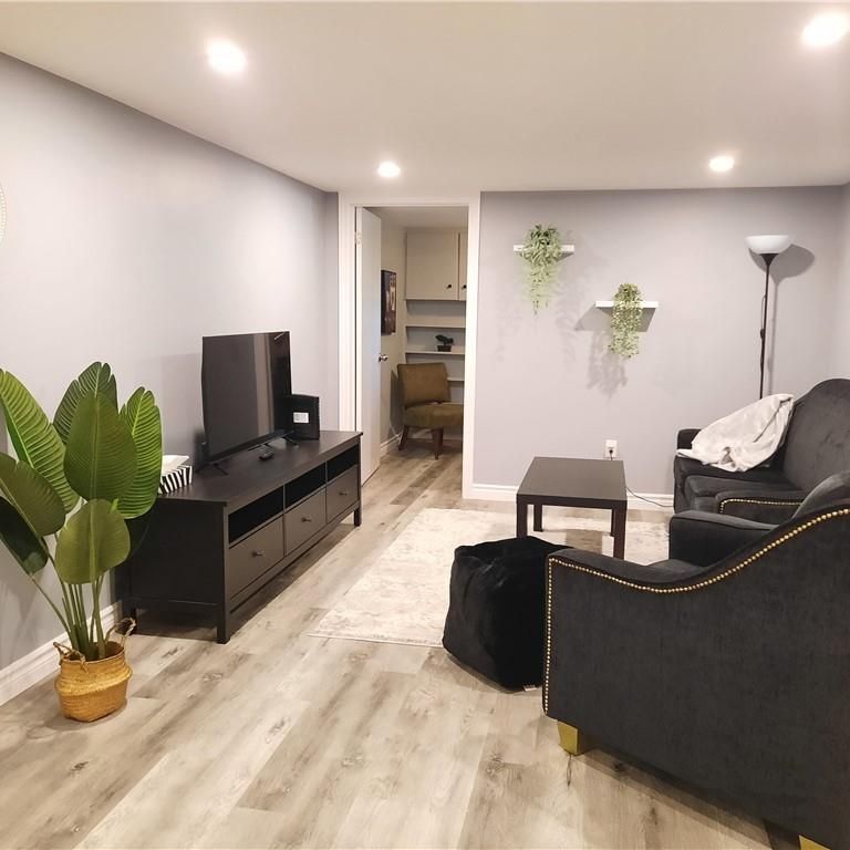 For Lease - 6 NORTHWOOD Drive Unit# Basement, St. Catharines, Ontario - Photo 1