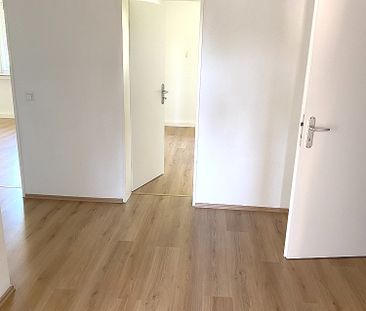 Erstbezug nach Sanierung, 2 Zimmer Wohnung - Photo 1