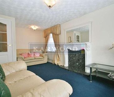 Leybourne Road, UB10 - Photo 5