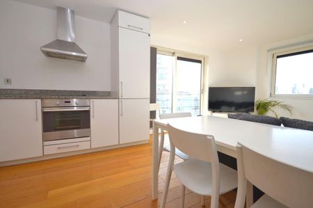 2 bedroom flat to rent - Photo 5