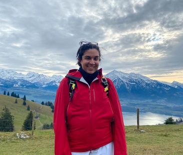 Berufstätige Ärztin sucht gemütliche Wohnung in Düsseldorf - Photo 1