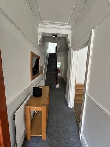 5 bedroom terraced house to rent - Photo 3