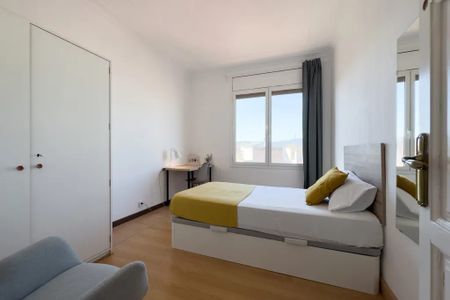 Carrer de Sant Pau, Barcelona, Catalonia 08001 - Photo 2