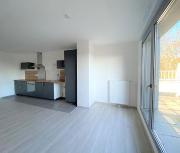 location Appartement T2 DE 47.81m² À AMIENS - Photo 4