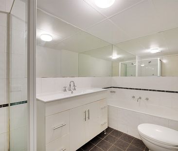 13/2 Rodborough Avenue, Crows Nest NSW 2065 - Apartment For Rent | ... - Photo 4