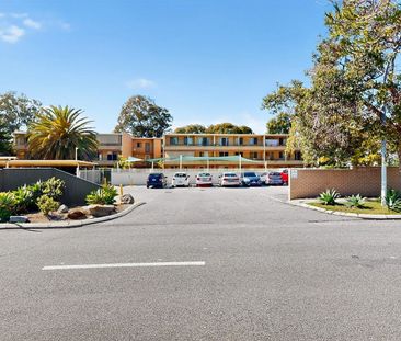 Renovated Apartment in Security Complex with Pool.. - Photo 5