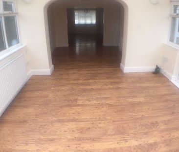 4 bedroom detached house to rent - Photo 6